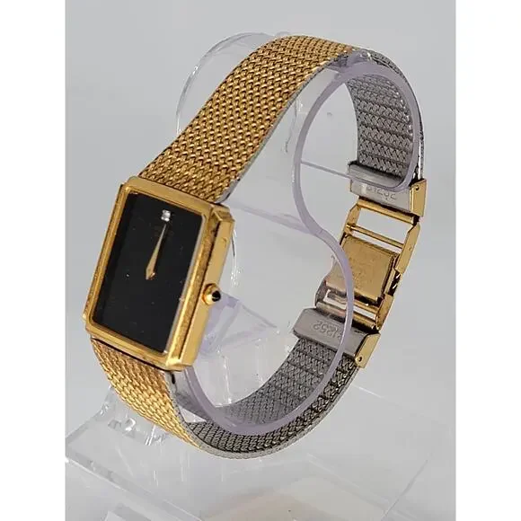 Pre-Owned Women's Seiko Gold-Tone Watch with Black Dial and Mesh Band - Picture 4 of 9